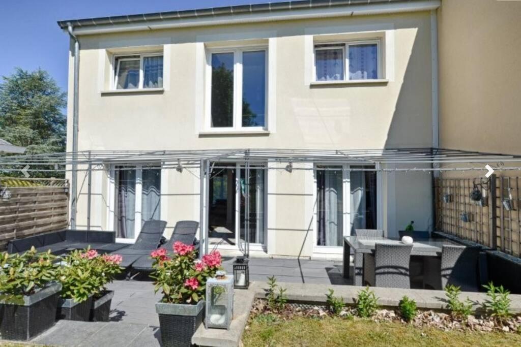 Maison 120 M² A Vigy Екстериор снимка