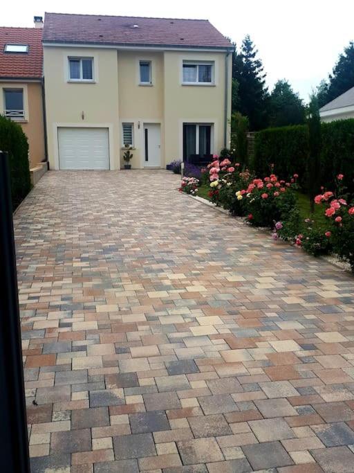 Maison 120 M² A Vigy Екстериор снимка
